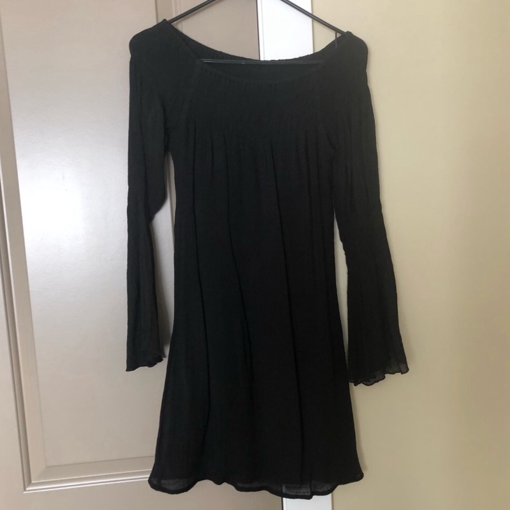Union of Angels Black off Shoulder Dress M